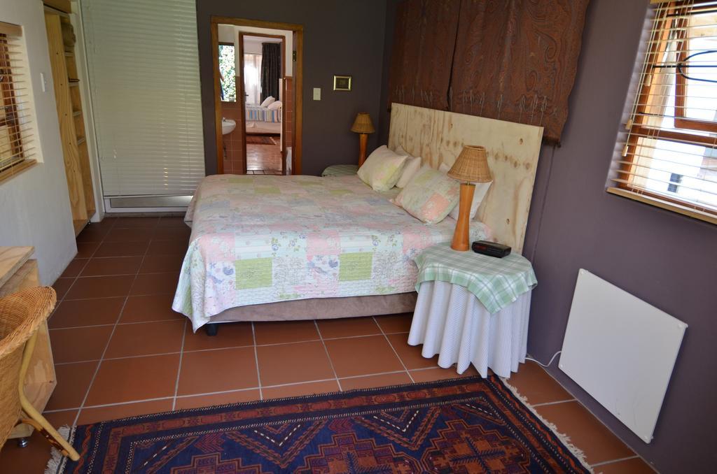 Bed & Breakfast In Hatfield Pretoria Exterior photo
